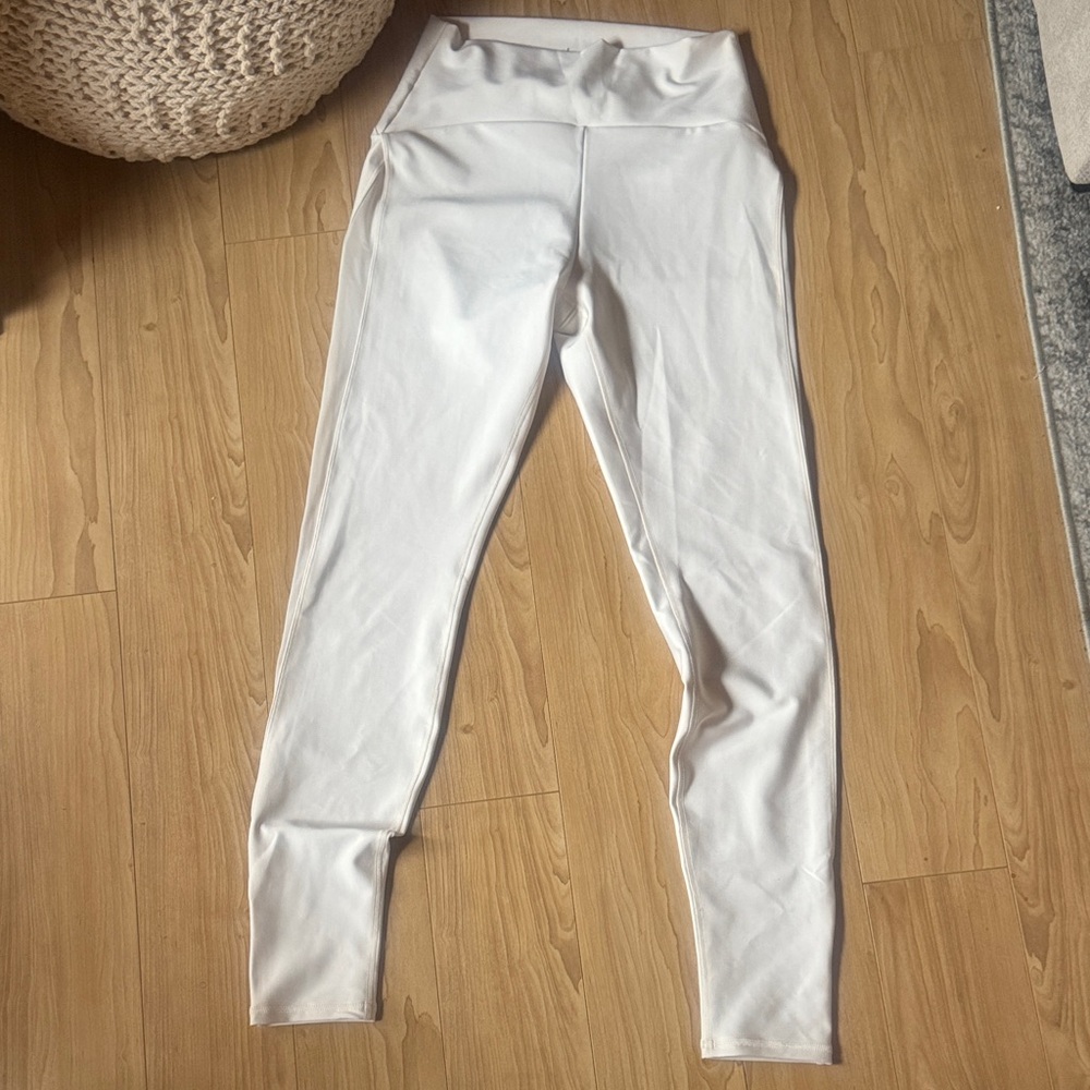 ALO Yoga White Leggings
